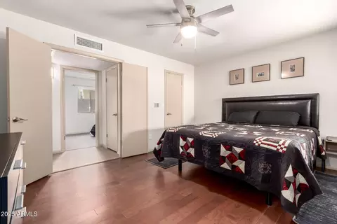 Bedroom - 4701 E Voltaire Ave, Phoenix, AZ 85032 photo 2 of 2