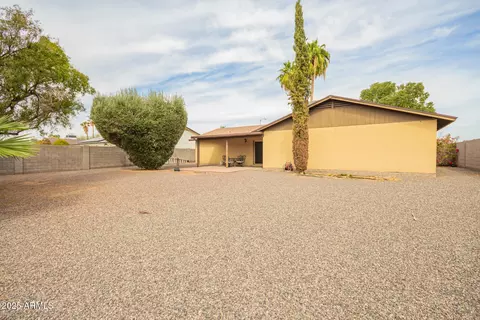 Exterior - 4701 E Voltaire Ave, Phoenix, AZ 85032 photo 5 of 5