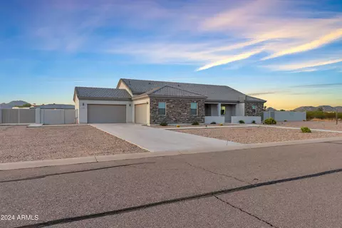 12204 W Black Hawk Rd, Casa Grande, AZ 85194