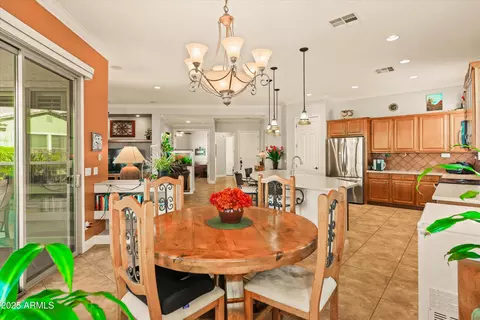 Dining - 4138 E Indigo St, Gilbert, AZ 85298 photo 3 of 4