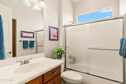 Bath - 4138 E Indigo St, Gilbert, AZ 85298 photo 2 of 2