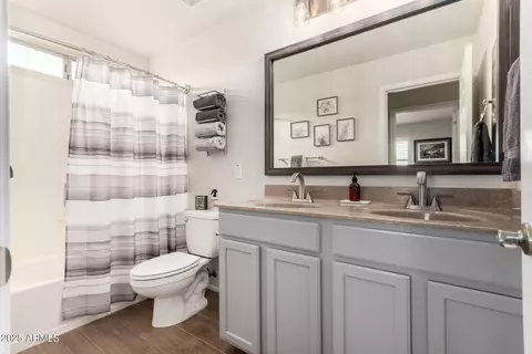 3603 S Weaver Cir E, Gilbert, AZ 85297 photo 36