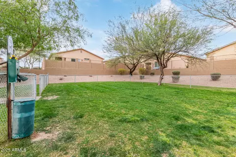 Exterior - 900 W Broadway Ave #66, Apache Junction, AZ 85120 photo 12 of 22