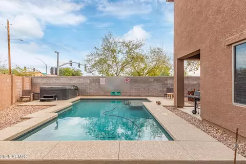 Exterior - 900 W Broadway Ave #66, Apache Junction, AZ 85120 photo 7 of 22