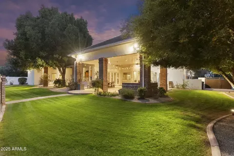 Exterior - 2170 E Caroline Ln, Tempe, AZ 85284 photo 10 of 21