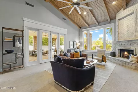 Living - 2170 E Caroline Ln, Tempe, AZ 85284 photo 1 of 3