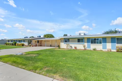 10226 W Snead Cir S, Sun City, AZ 85351