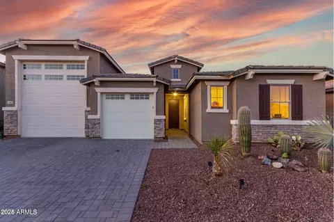 17862 W Hedgehog Pl, Surprise, AZ 85387