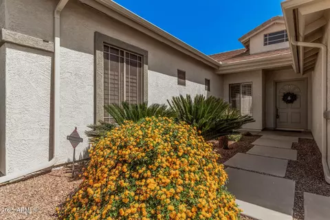 Exterior - 4109 E Del Rio St, Gilbert, AZ 85295 photo 2 of 7