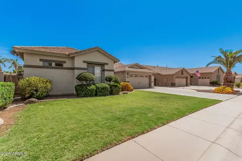 Exterior - 4109 E Del Rio St, Gilbert, AZ 85295 photo 1 of 7