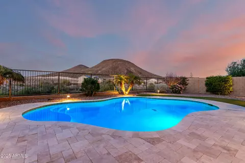 12918 W Caraveo Pl, Peoria, AZ 85383