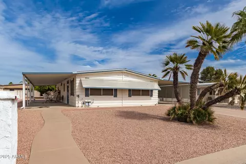 8921 E Sun Lakes Blvd S, Sun Lakes, AZ 85248