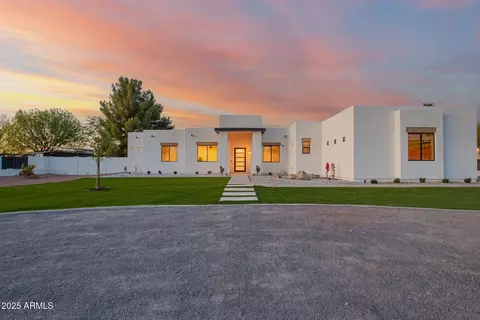 2578 E Arrowhead Trl, Gilbert, AZ 85297 photo 3