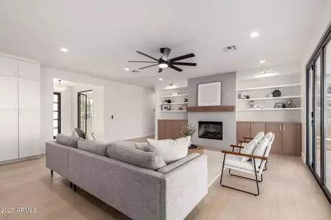 2578 E Arrowhead Trl, Gilbert, AZ 85297 photo 9
