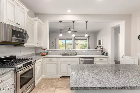 Kitchen - 3556 E Ivanhoe St, Gilbert, AZ 85295 photo 5 of 5