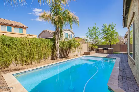 Exterior - 3556 E Ivanhoe St, Gilbert, AZ 85295 photo 6 of 13