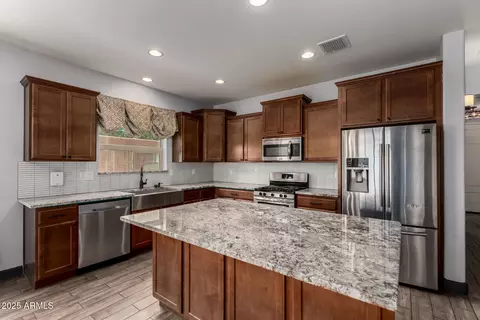 9302 W Georgia Ave, Glendale, AZ 85305 photo 24