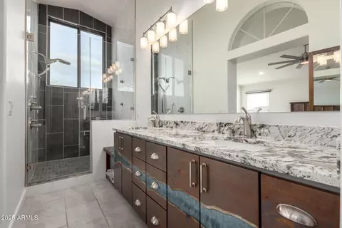 4720 E Adobe Dr, Phoenix, AZ 85050 photo 10
