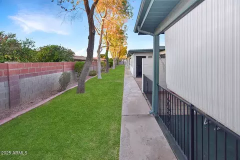 Exterior - 4328 E Capri Ave #171, Mesa, AZ 85206 photo 5 of 5