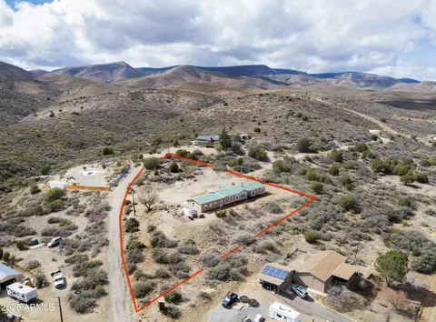 12320 E Jacobs Rd, Mayer, AZ 86333 photo 2