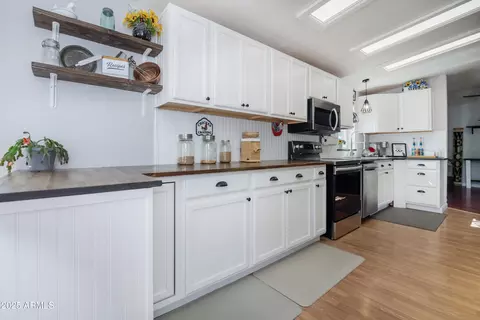 12320 E Jacobs Rd, Mayer, AZ 86333 photo 9