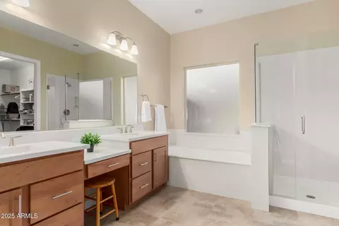 Bath - 7630 E Knoll St, Mesa, AZ 85207 photo 1 of 6