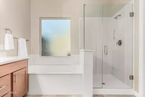 Bath - 7630 E Knoll St, Mesa, AZ 85207 photo 2 of 6
