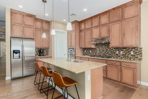 Kitchen - 7630 E Knoll St, Mesa, AZ 85207 photo 2 of 4