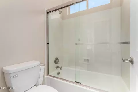 Bath - 7630 E Knoll St, Mesa, AZ 85207 photo 5 of 6