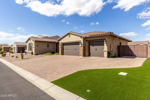Exterior - 7630 E Knoll St, Mesa, AZ 85207 photo 2 of 12