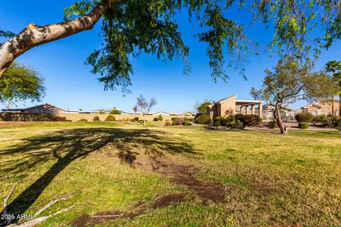 Exterior - 5826 E Nathan St, Mesa, AZ 85215 photo 13 of 13