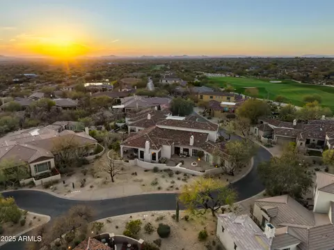 9280 E Thompson Peak Pkwy #29, Scottsdale, AZ 85255