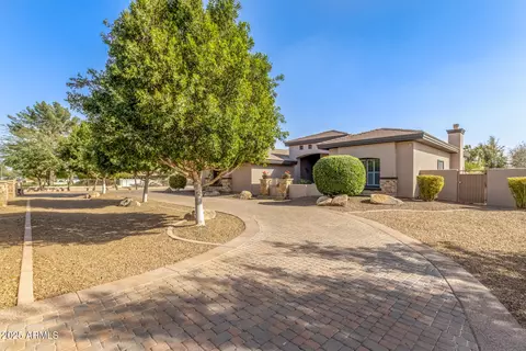 7215 W Union Hills Dr, Glendale, AZ 85308