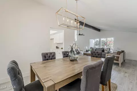 Dining - 3369 W Sandra Ter, Phoenix, AZ 85053 photo 4 of 7