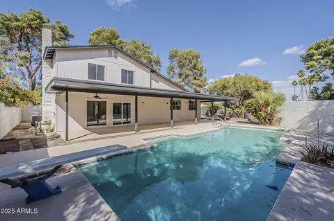 Exterior - 3369 W Sandra Ter, Phoenix, AZ 85053 photo 5 of 9