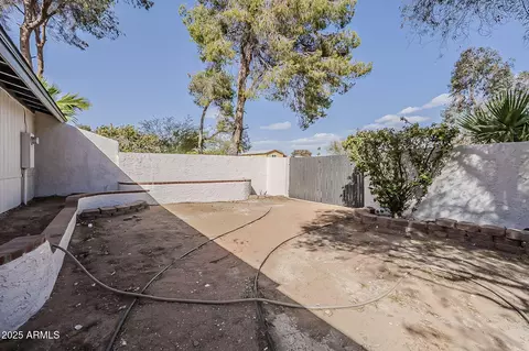 Exterior - 3369 W Sandra Ter, Phoenix, AZ 85053 photo 8 of 9