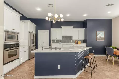 35210 N 26th Dr, Phoenix, AZ 85086 photo 18