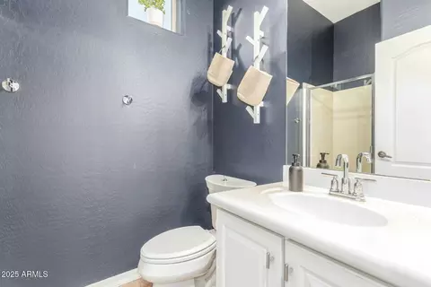35210 N 26th Dr, Phoenix, AZ 85086 photo 8