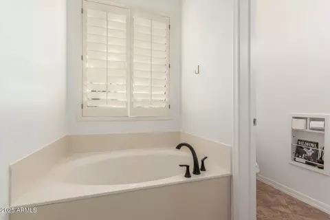 35210 N 26th Dr, Phoenix, AZ 85086 photo 25