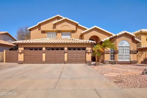 4440 W Fallen Leaf Ln, Glendale, AZ 85310