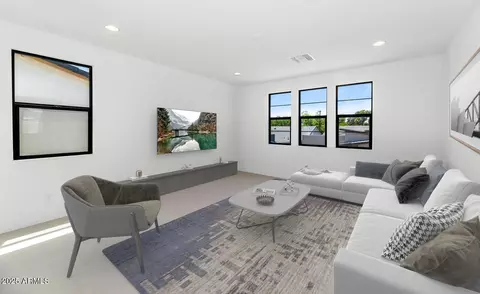 Living - 6735 N 9th Dr, Phoenix, AZ 85013 photo 3 of 3