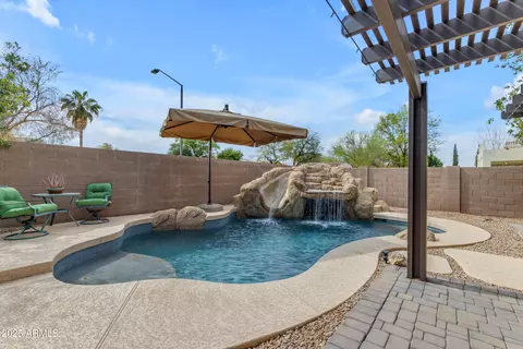 2501 E Los Alamos St, Gilbert, AZ 85295 photo 3