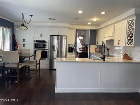 2542 S Rowen St, Mesa, AZ 85209 photo 8