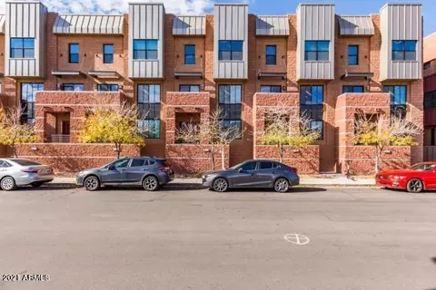 330 S Farmer Ave #121, Tempe, AZ 85281