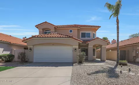 821 W Sun Coast Dr, Gilbert, AZ 85233