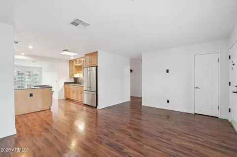Living - 5307 E Cambridge Ave, Phoenix, AZ 85008 photo 2 of 3