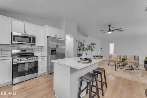 16611 N 19th St, Phoenix, AZ 85022