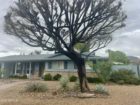 126 W Butler Dr, Phoenix, AZ 85021