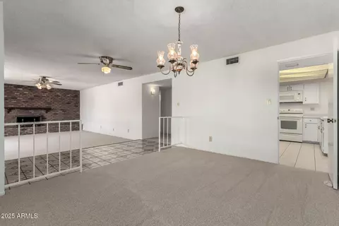 Dining - 11451 S Half Moon Dr, Phoenix, AZ 85044 photo 3 of 4