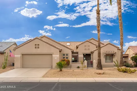 17346 N Escalante Ln, Surprise, AZ 85374